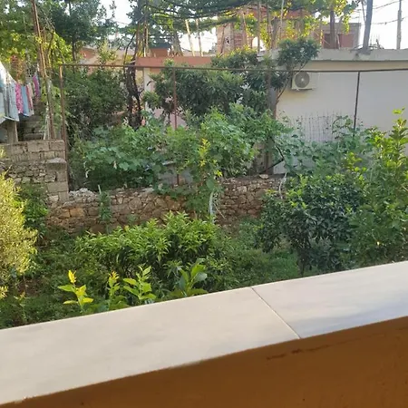 شقة Mulla Apartaments